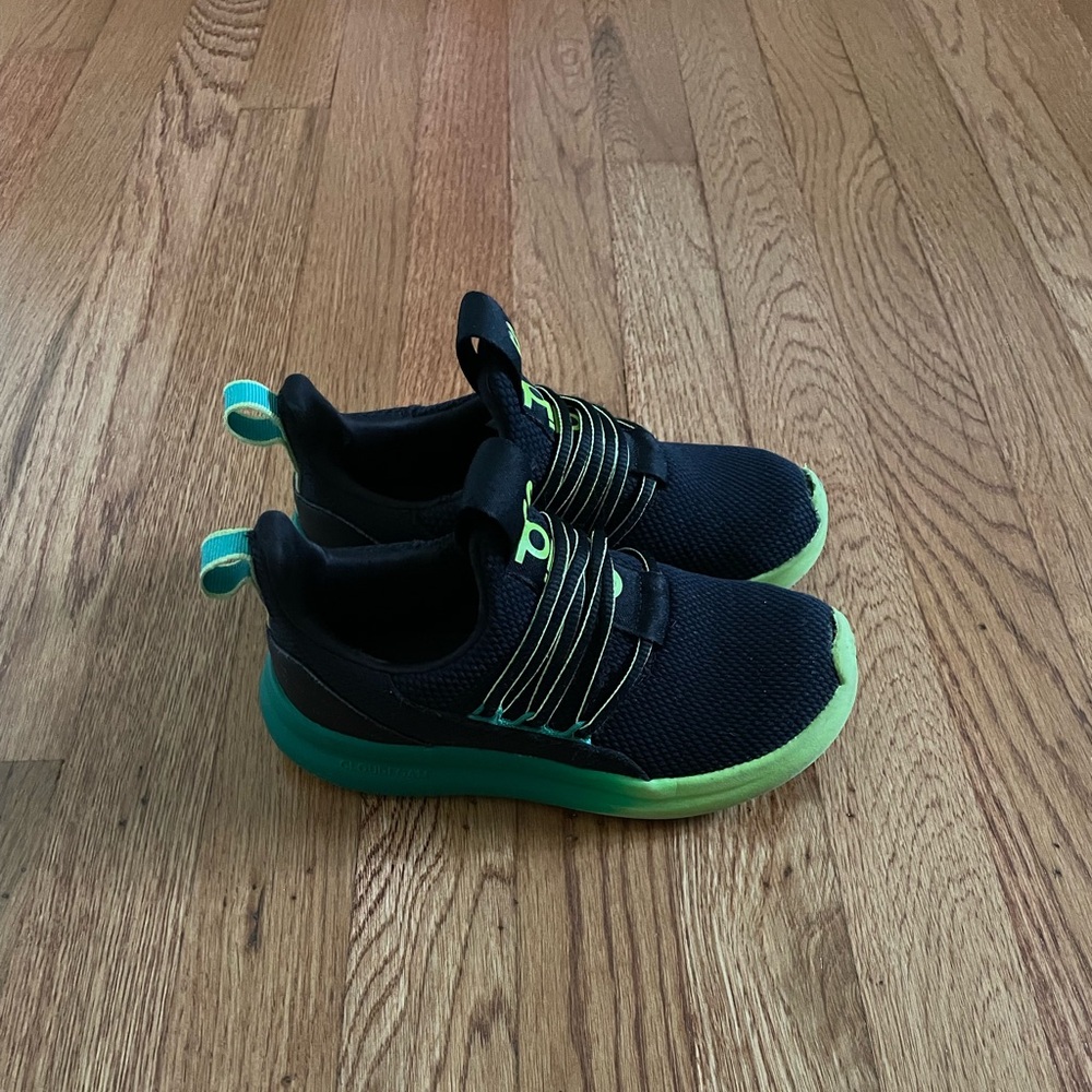 Skecherse Boys Shoes